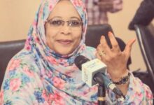 La présidente de l’Association mauritanienne de lutte contre l’assistanat dans des interviews télévisées pour présenter les objectifs de l’association.