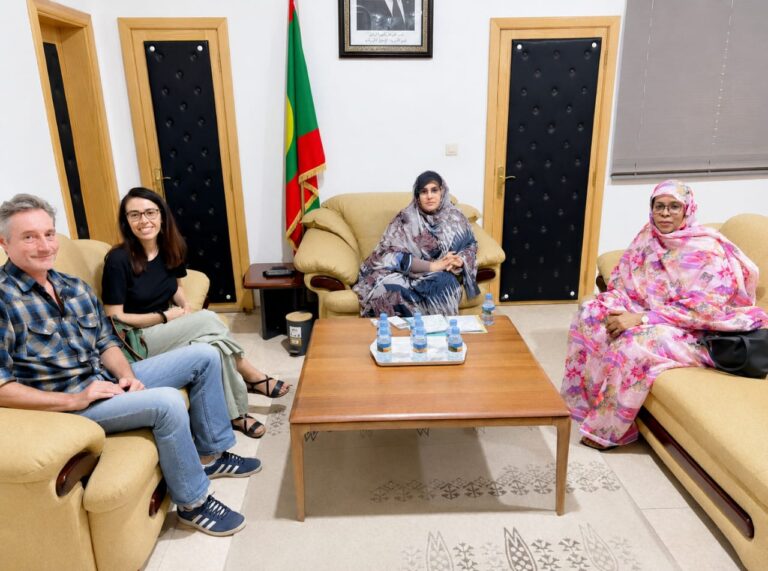 رئيسة الجمعية الموريتانية لمحاربة الاتكالية تلتقي والي نواذيبو لبحث تعزيز التدخلات الميدانية