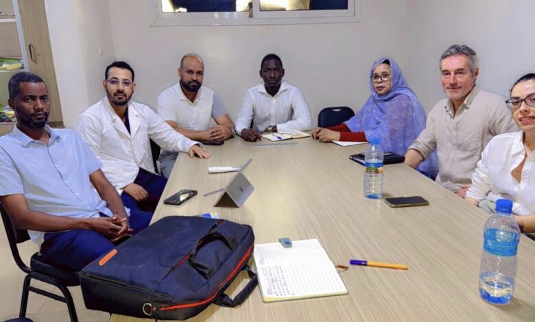 رئيسة الجمعية الموريتانية لمحاربة الاتكالية ووفد من منظمة أرض الرجال الإيطالية يبحثان دعم القطاع الصحي في باسكنو
