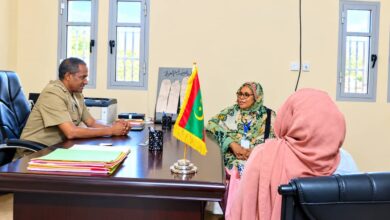 La présidente de l’Association mauritanienne de lutte contre la dépendance (ALCD) en visite de terrain dans la ville de Rosso
